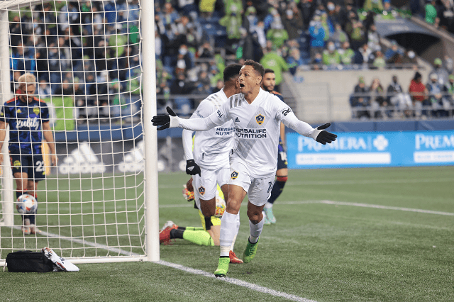 Javier ‘Chicharito’ Hernández llega a 15 goles en la MLS