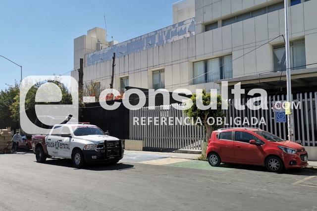 Paciente con Covid19 intenta fugarse del Hospital Universitario en Puebla 