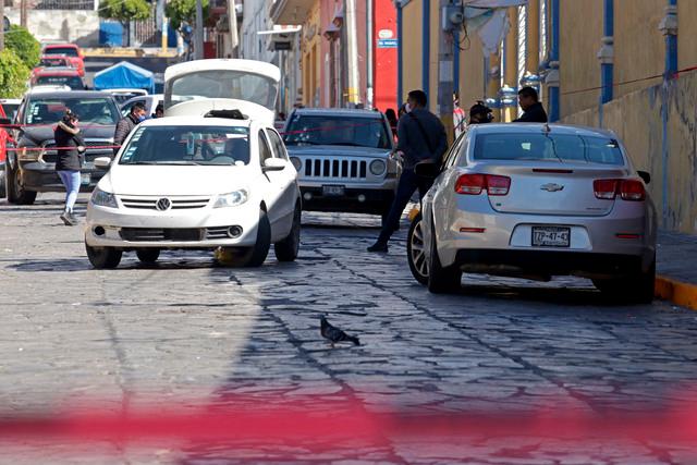 Liberan a 2 policías de Tecamachalco y 11 siguen en prisión