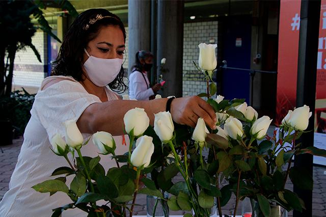IBERO Puebla recuerda a 52 mujeres muertas en el estado