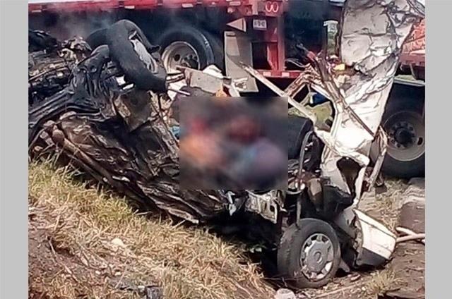 Trágico accidente deja 5 muertos en carretera Izúcar – Cuautla 