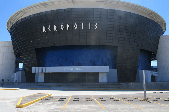 Acrópolis, un efímero recinto taurino  