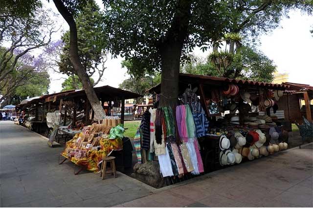 CDH Puebla investiga desalojo de artesanos en Cholula