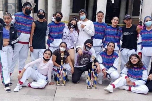 Izucarenses ganan concurso de danza nacional e internacional
