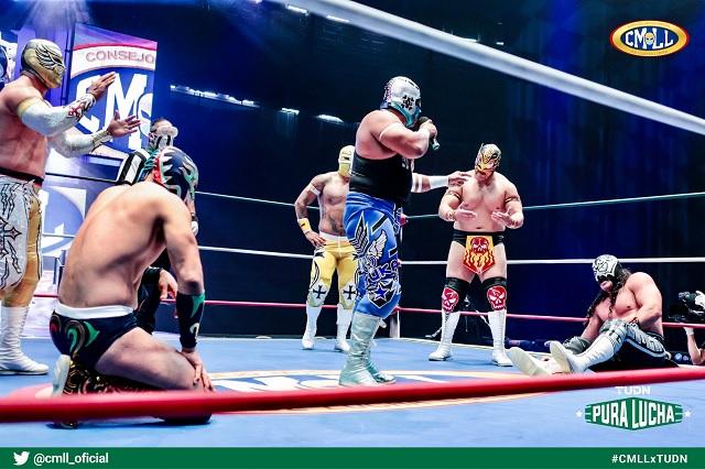 Semáforo rojo en CDMX pega a la lucha libre; CMLL cancela funciones