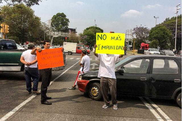 Protestan frente a la Fiscalía por desalojo en Villas Periférico