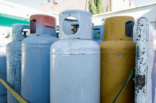 Ahora en Puebla solo rellenan tanques por alza excesiva del gas