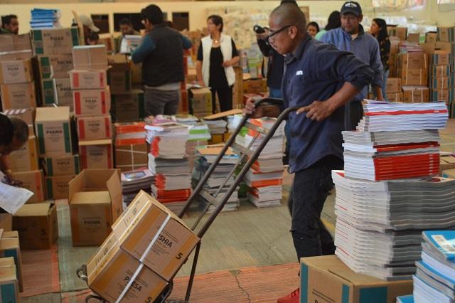 Tiene Puebla ya en su poder 66% de libros de texto gratuitos
