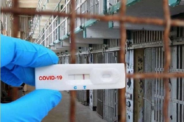 Vacunan a 5 mil 183 presos contra covid-19 en Puebla