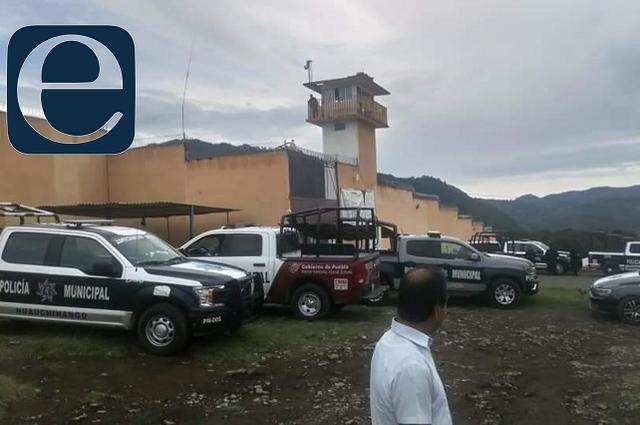 Internos riñen por control del penal de Huauchinango