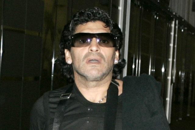 Maradona se lanza contra México y no se sabe el nombre del técnico del Tri