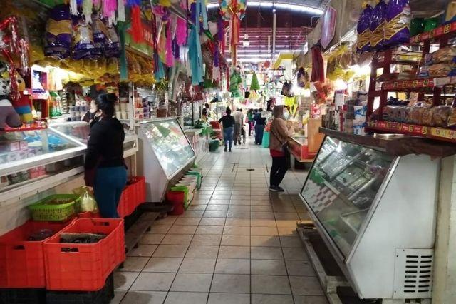 Reconstruyen el mercado municipal de Huauchinango