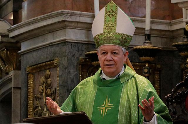 Arzobispo de Puebla ofrece misa por víctimas de Xochimehuacan 