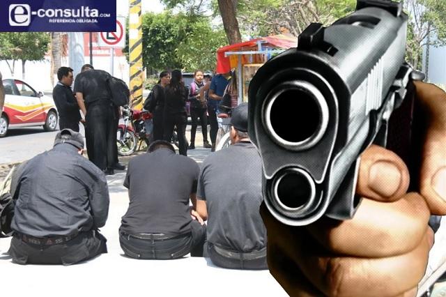 Detectan a policías de barrio armados en Tehuacán