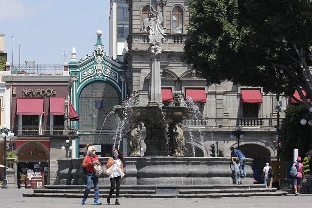 Dejan políticos su marca en el Zócalo de Puebla