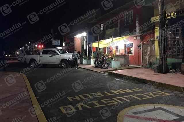 Hallan drogas y prostitutas en Taquería de Xicotepec