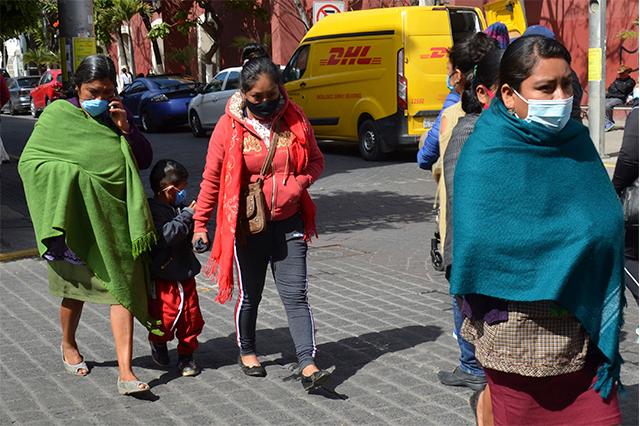 Viven odisea mujeres indígenas de Puebla para poder emprender