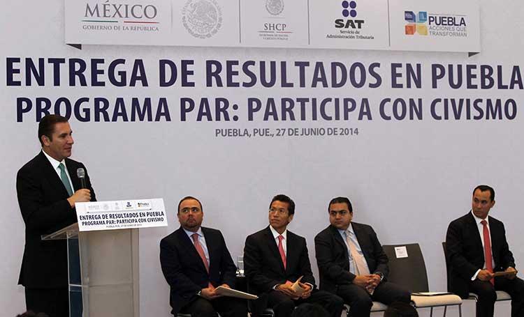 Alza recaudatoria debe reflejarse en obras, indican SAT y gobierno de Puebla