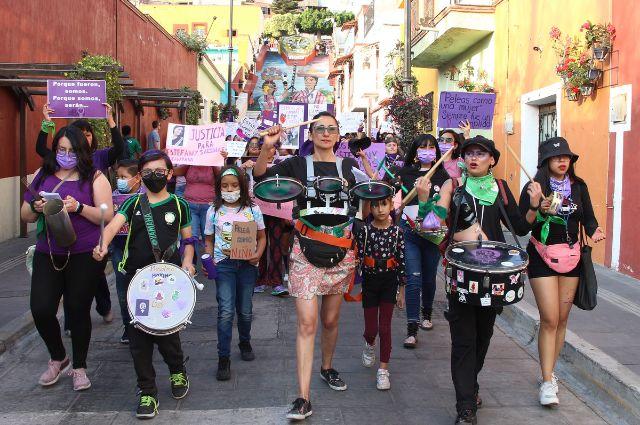 8M Puebla: Gobierno del Estado reporta saldo blanco en marchas