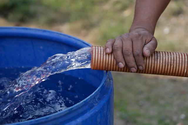 Denuncian desabasto de agua en colonias del sur de Puebla