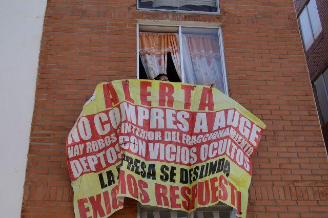“Alerta, no compres a Auge Hogar”, acusan a constructora de casas en Puebla