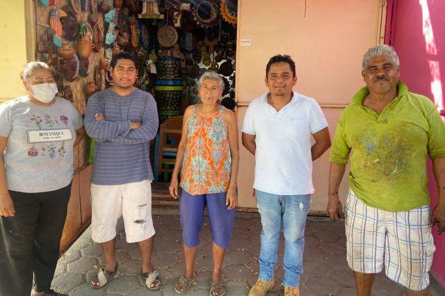 Artesanos de Acatlán de Osorio acusan falta de difusión y locales dignos (video)