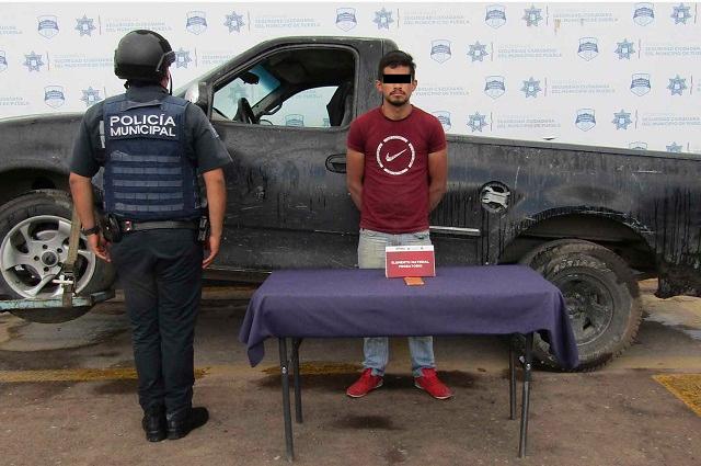 Asaltante de transeúntes detenido en Puebla capital