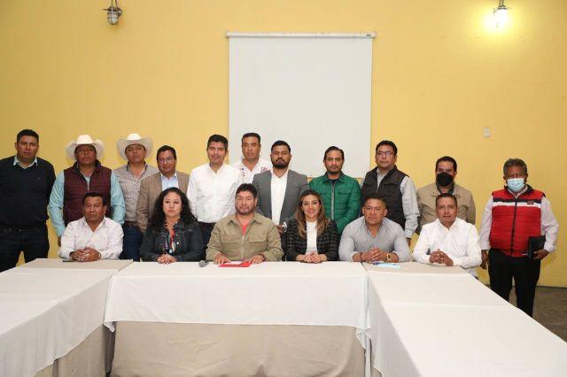 Bloque de 17 alcaldes piden a Congreso aprobar cobro DAP en Puebla