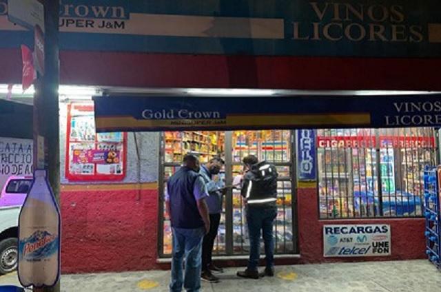 Clausuran súper y bar por falta de permisos en Puebla