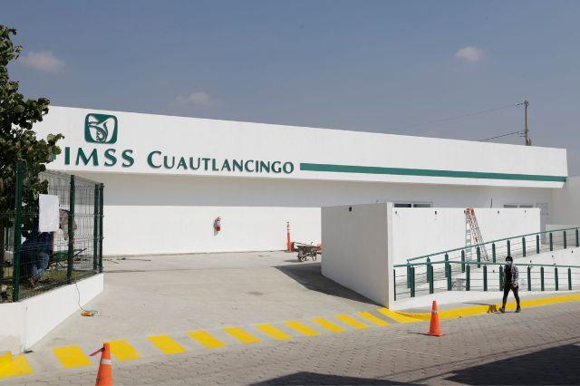 Comienza reubicación de ambulantes en Hospital IMSS de Cuautlancingo