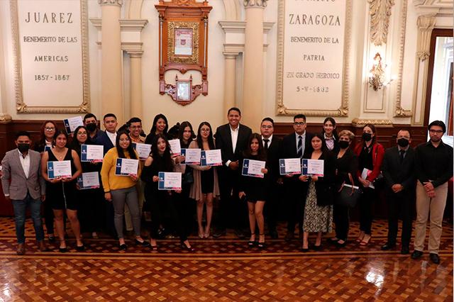 Concluye iniciativa Cabildo universitario de Puebla capital