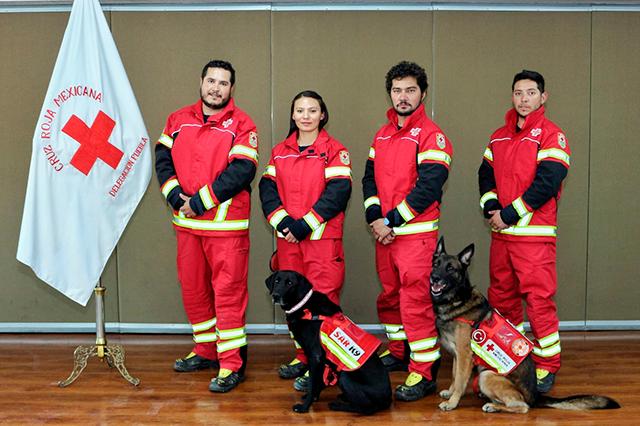 Cruz Roja Puebla reconoce a rescatistas que laboraron en Turquía