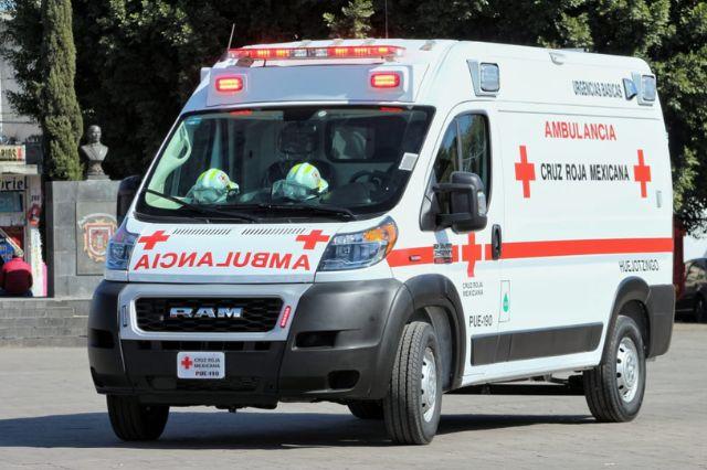 Cruz Roja en Huejotzingo recibe ambulancia nueva y equipada