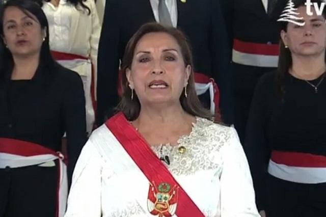 Dina Boluarte adelanta elecciones tras protestas en Perú