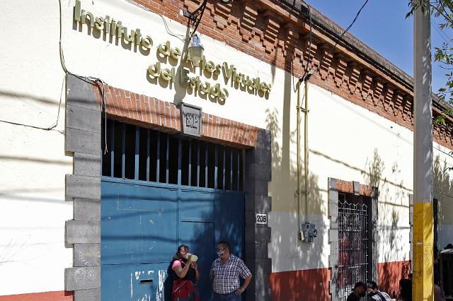 Duplican costo de inscripción a alumnos de Artes Visuales en Puebla