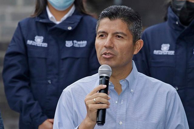 Eduardo Rivera anuncia suspensión de cinemómetros en Puebla