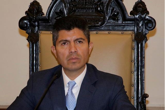 Eduardo Rivera jala la rienda a gabinete por elecciones 2024 en Puebla