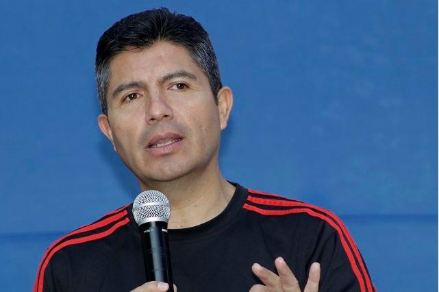 Eduardo Rivera pide a FGE Puebla informar móvil de los 4 calcinados