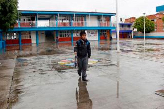 Resultaron con daños por lluvias 10 escuelas serranas: SEP