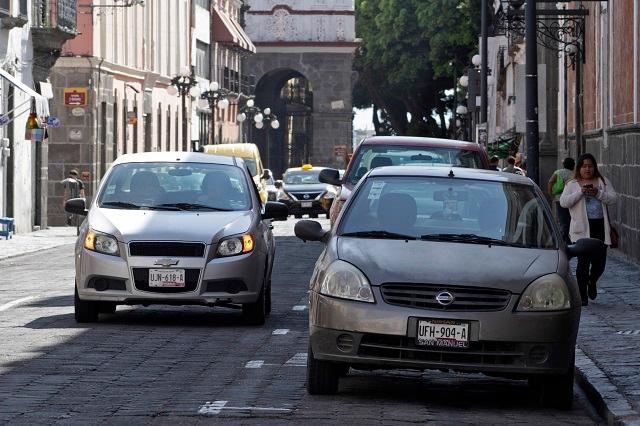 Hasta nueve autos asegurados se roban al día en Puebla: AMIS