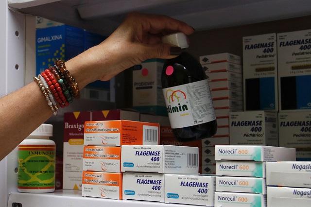 Fallas en Compranet dejan sin 700 millones de medicinas al sector salud