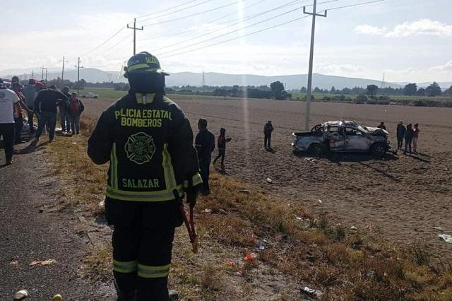Camioneta se vuelca en carretera Esperanza-Azumbilla; hay lesionados