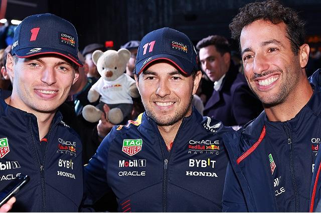 Fórmula 1: Presenta Escudería Red Bull su nuevo monoplaza