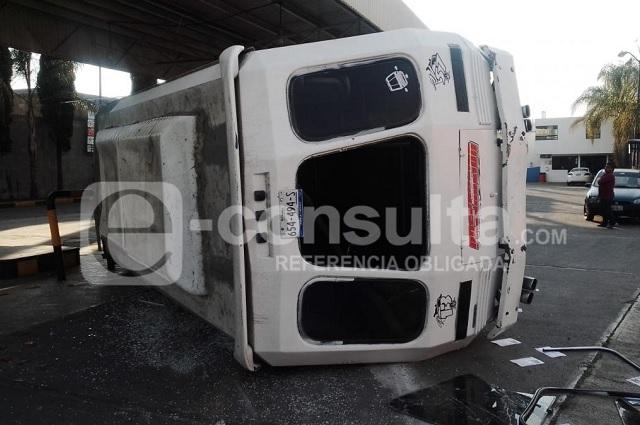 Gobierno de Puebla abre demanda penal contra Galgos del Sur tras volcadura
