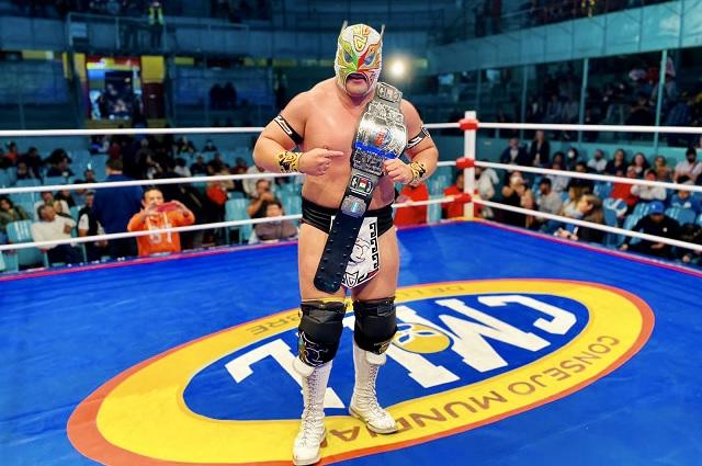 Gran Guerrero conquista la Arena Puebla; es nuevo campeón del CMLL