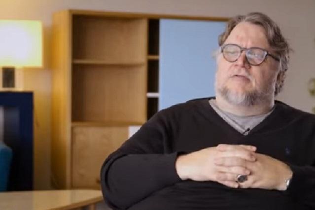 Guillermo del Toro ofrece pagar las estatuillas de los premios Ariel