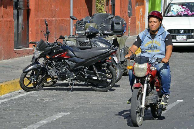 Hurtan tres motos en Izúcar en un solo fin de semana
