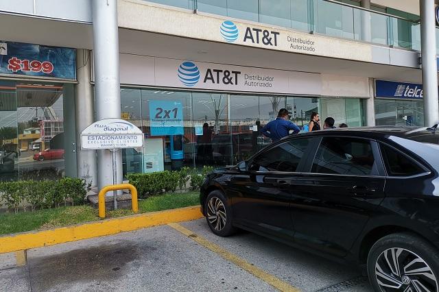 Celulares y dinero roban en tienda AT&T de la Diagonal