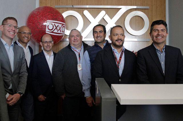 Inauguran CEDIS Oxxo Puebla; generará 900 empleos directos e indirectos 