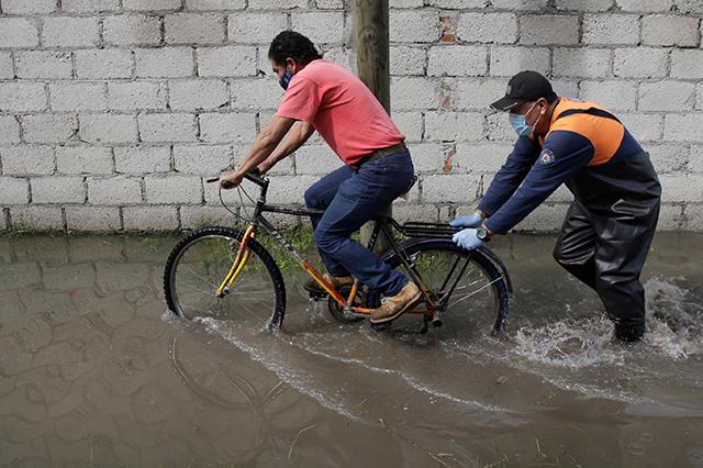 Piden colonos desazolvar para evitar inundaciones